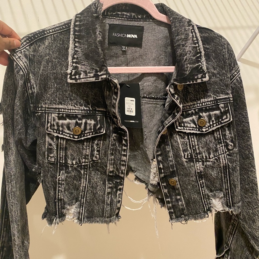 Cropped Jean jacket never worn with tags
